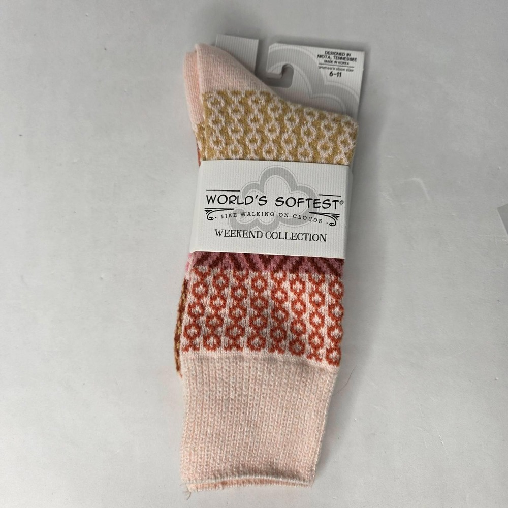 Worlds Softest Size 6-11 Weekend Collection Socks Brandy Pink Orange Geometric